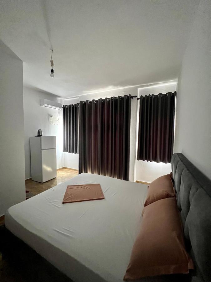 Vila Sidi Ksamil Bagian luar foto