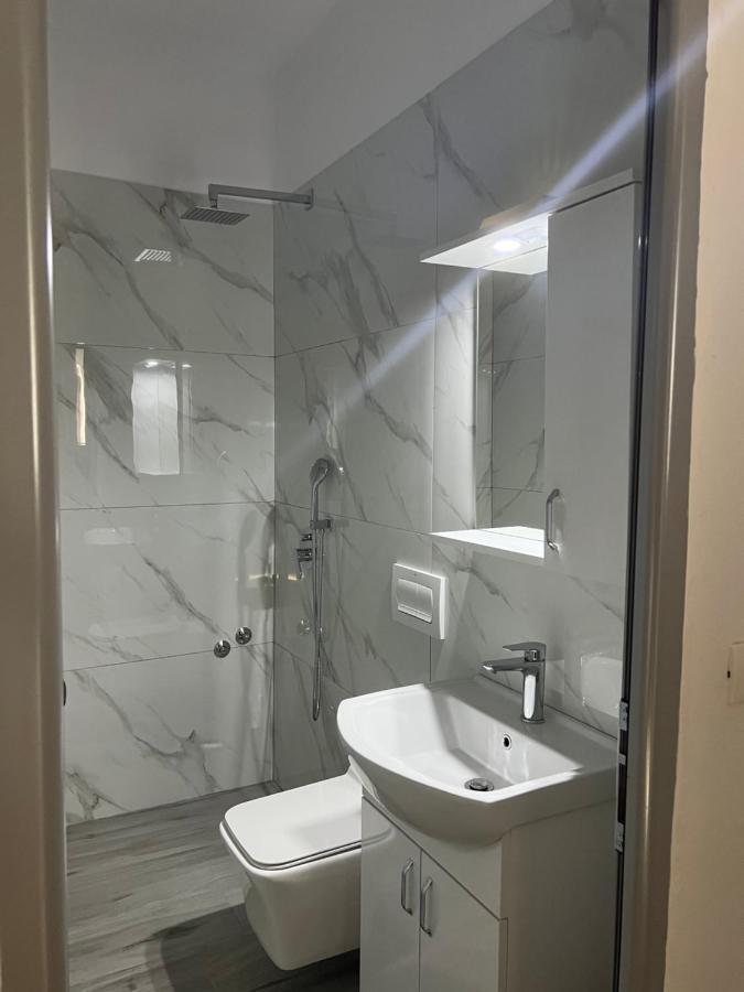 Vila Sidi Ksamil Bagian luar foto