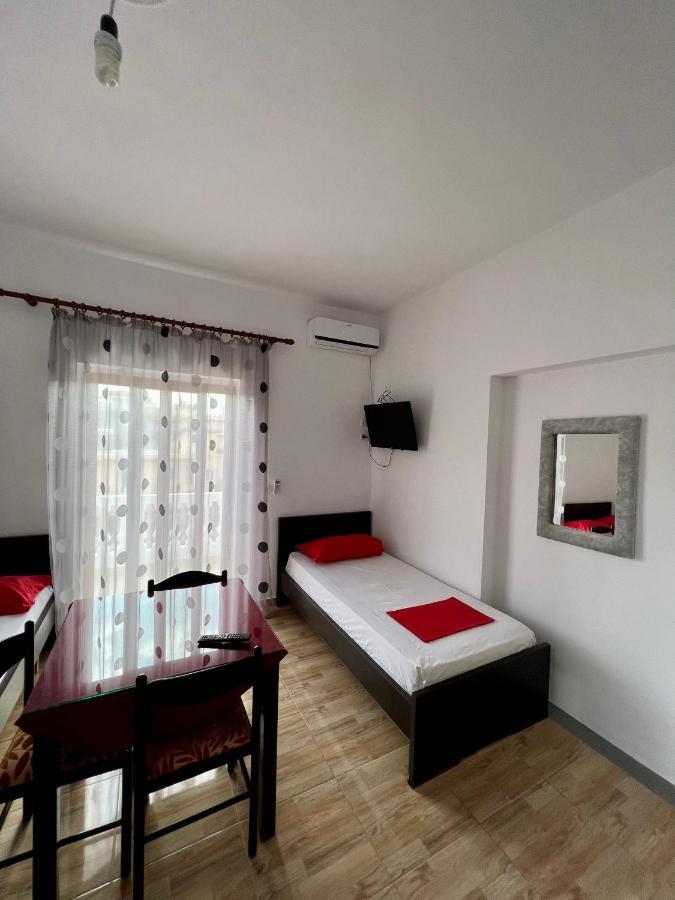 Vila Sidi Ksamil Bagian luar foto