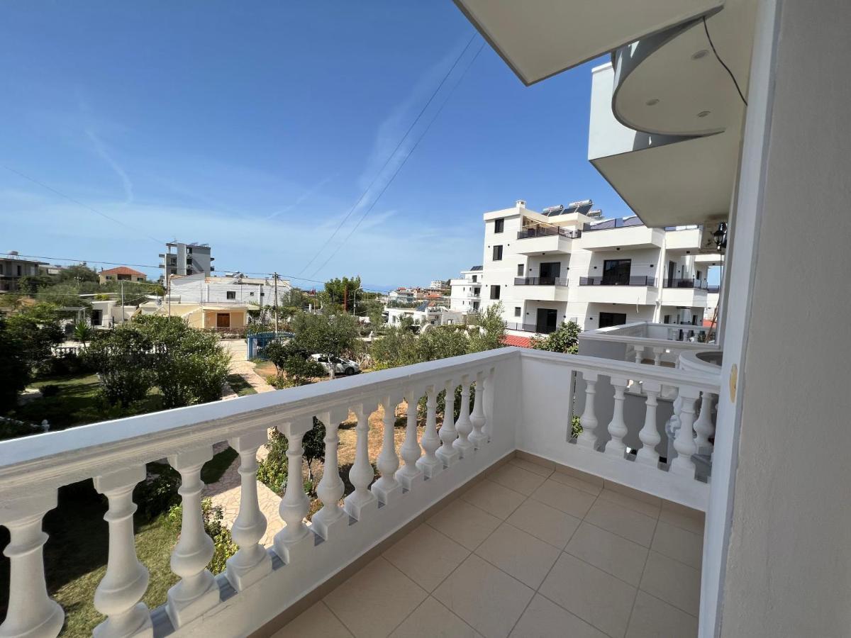 Vila Sidi Ksamil Bagian luar foto