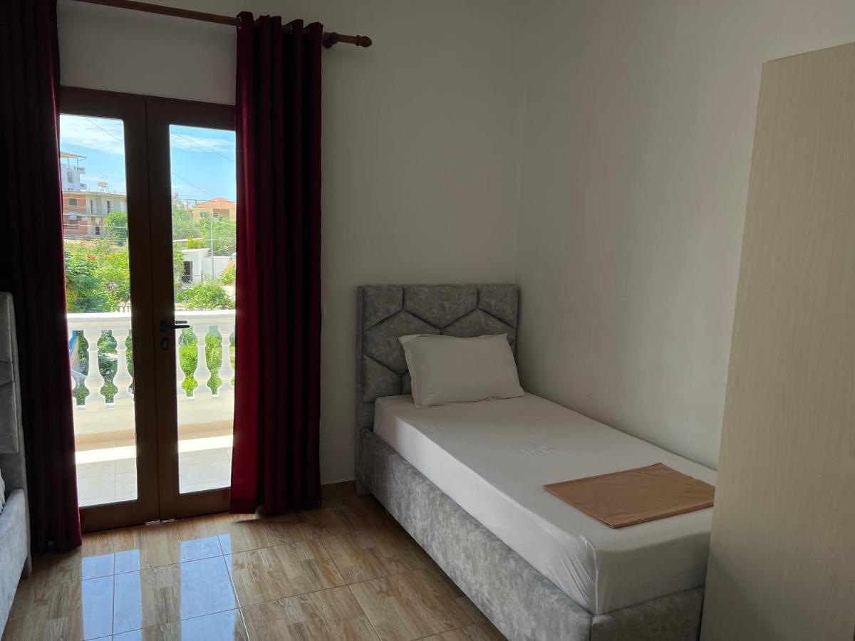 Vila Sidi Ksamil Bagian luar foto